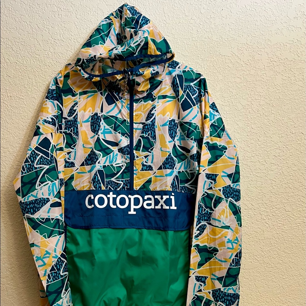 Cotopaxi Teca Windbreaker, Men’s XL, EUC, Fun Colors